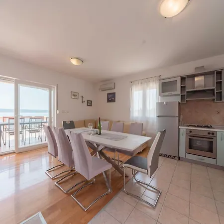 Holiday home Capacious In